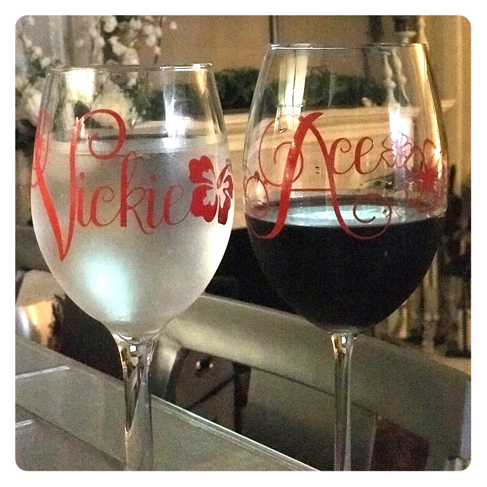 Meet your Posher, Ace